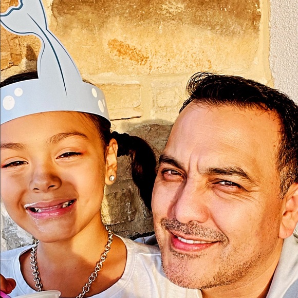 Meet your Posher, Jesus - Picture 8 of 12